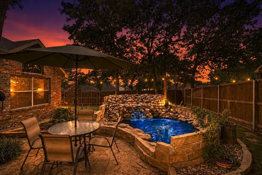 2801 Warwick Drive, Corinth, TX 76210 - #2