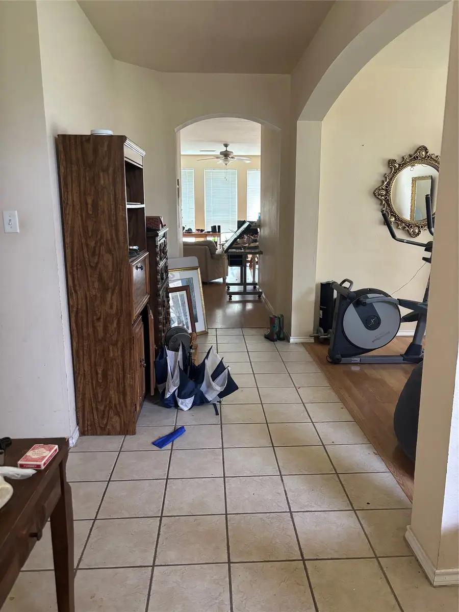 5012 Woodmeadow Drive, Fort Worth, TX 76135 - #2