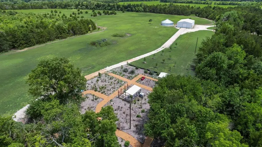 1070 County Road 3030, Bonham, TX 75418 - #2