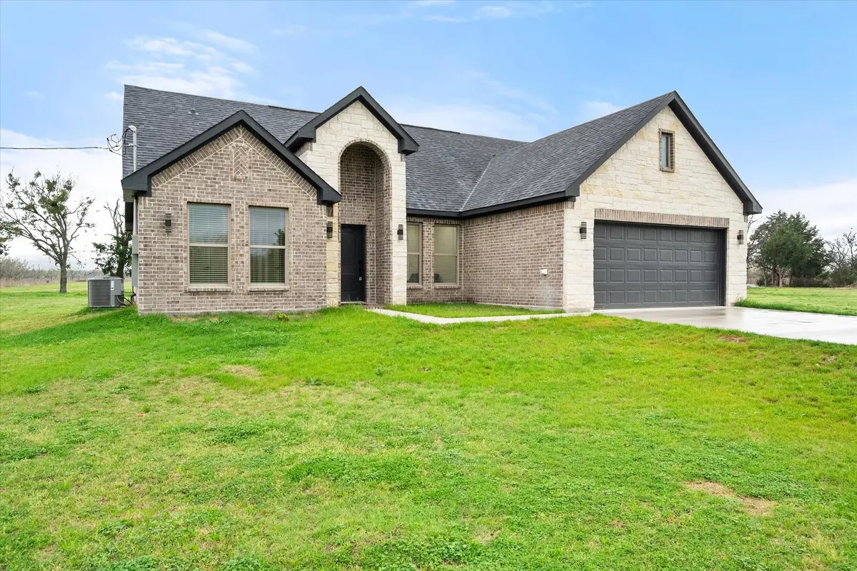 6771 NW County Road 1146, Barry, TX 75102 - #1