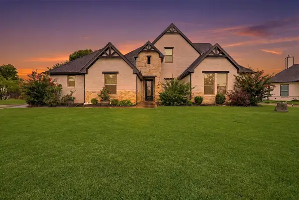 12424 Iris Court, Fort Worth, TX 76126