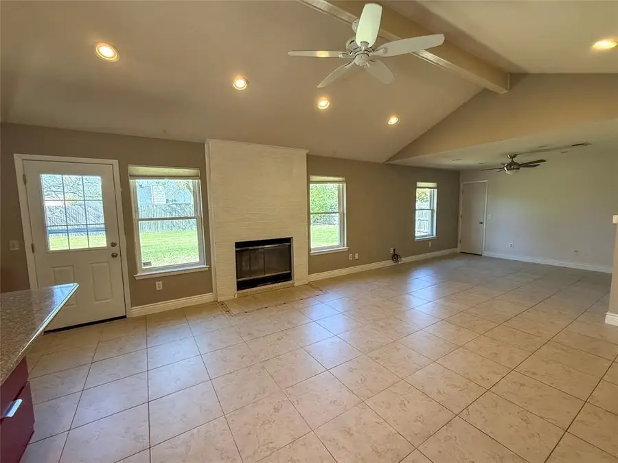 737 Kensington Lane, Mansfield, TX 76063 - #2