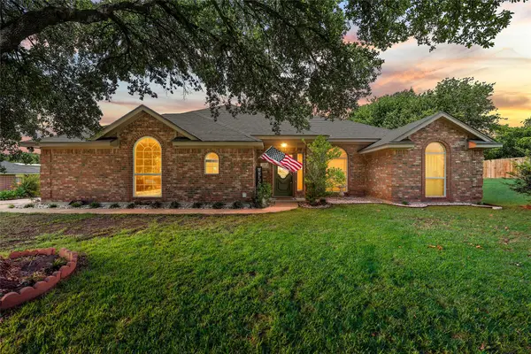 212 Sherwood Oaks Drive, Waco, TX 76705