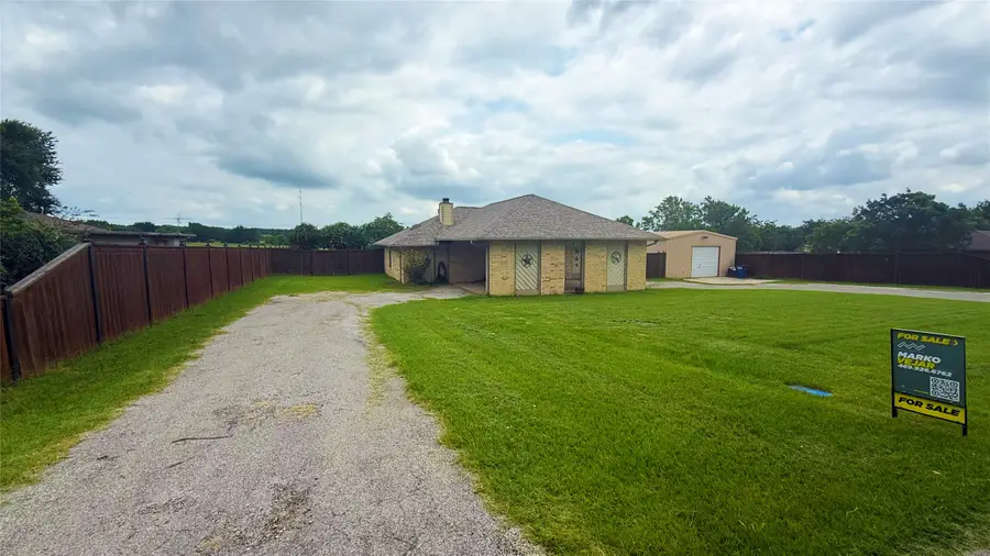1356 Kerry Lane, Azle, TX 76020 - #2