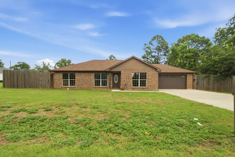 315 Stone Street, Collinsville, TX 76233 - #2