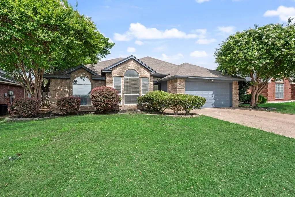 2907 Clairemont Lane, Euless, TX 76039 - #1