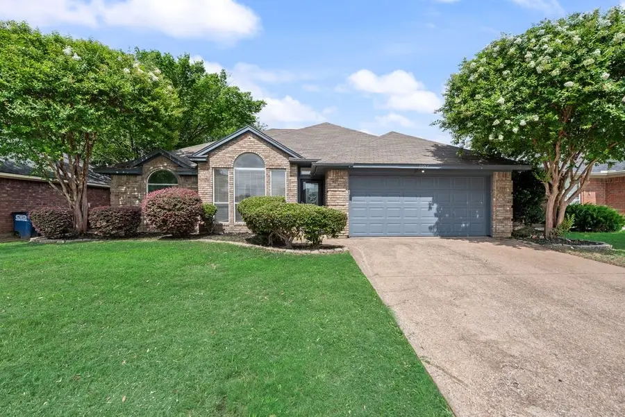 2907 Clairemont Lane, Euless, TX 76039 - #3