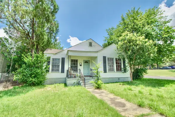 2224 Live Oak Avenue, Waco, TX 76708