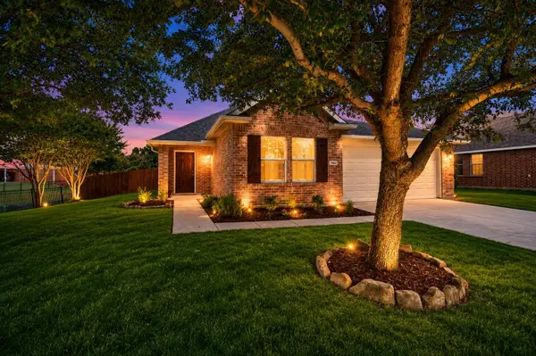 1060 Canterbury Drive, Prosper, TX 75078