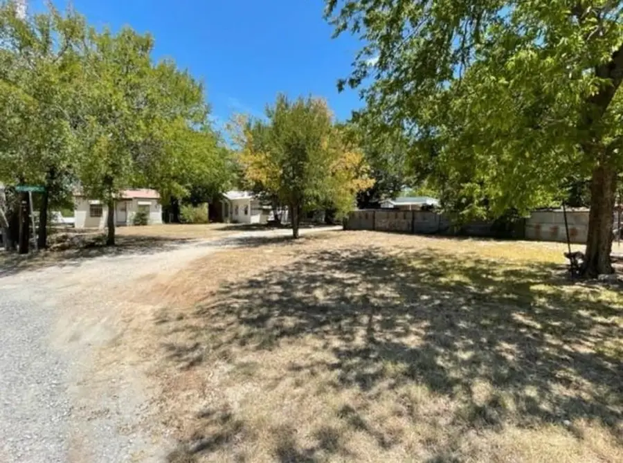 312 Alexander Lane, Bridgeport, TX 76426 - #2