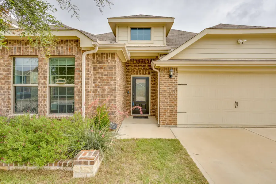 7529 Pleasant Oaks Street, Fort Worth, TX 76120 - #3