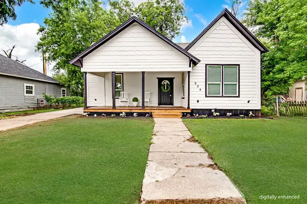 904 S Anglin Street, Cleburne, TX 76031