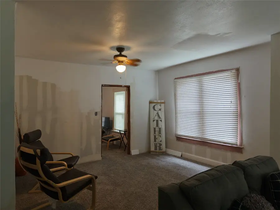 611 Wayne Street, Dallas, TX 75223 - #3