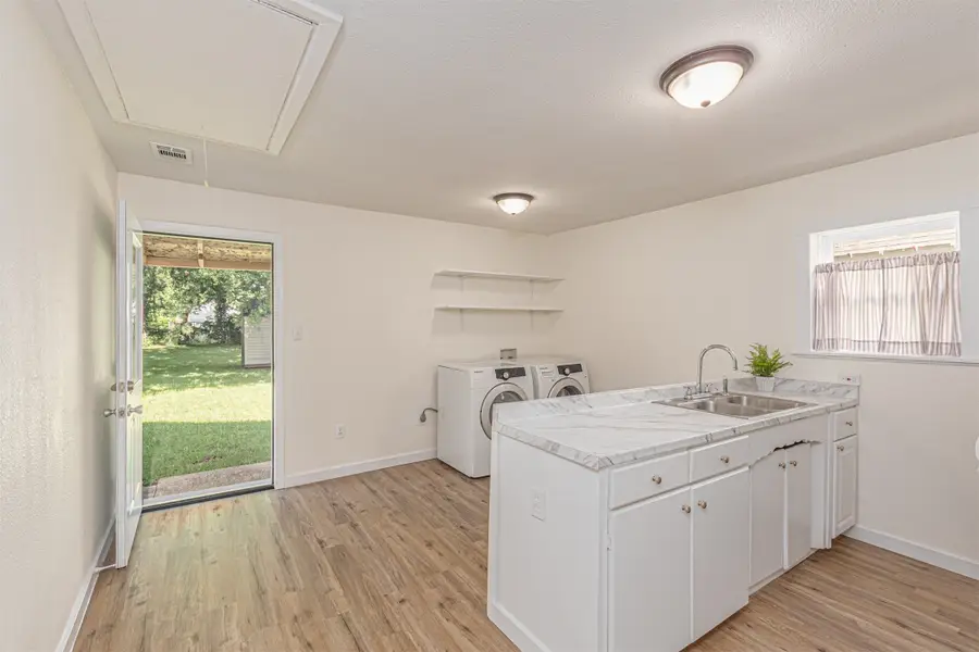 1415 N College Street, McKinney, TX 75069 - #2