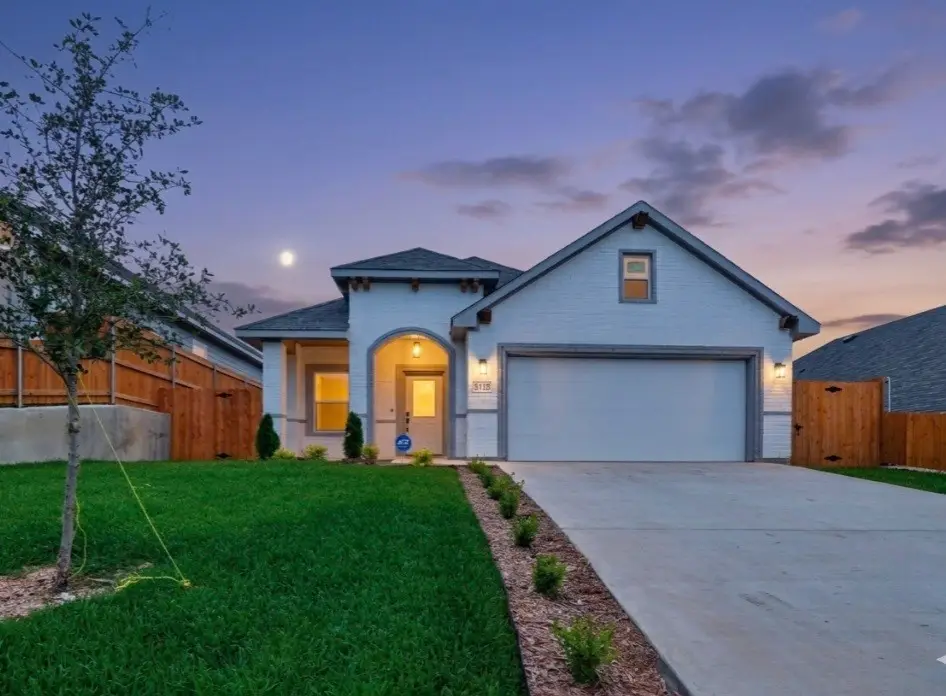 2112 Nw 22nd, Fort Worth, TX 76164 - #1