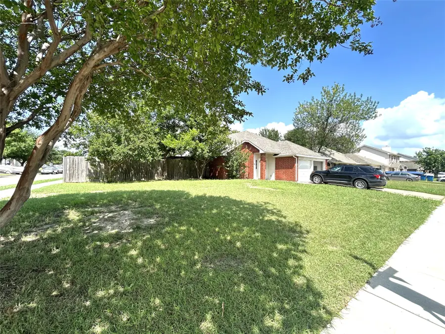 8625 Douglas Avenue, Rowlett, TX 75089 - #2