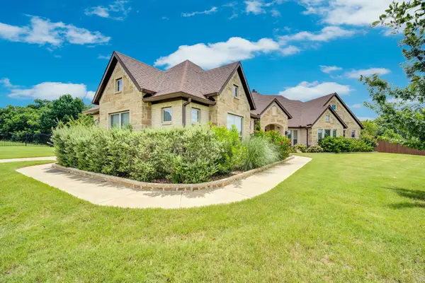 1310 Rustic Ridge, Midlothian, TX 76065