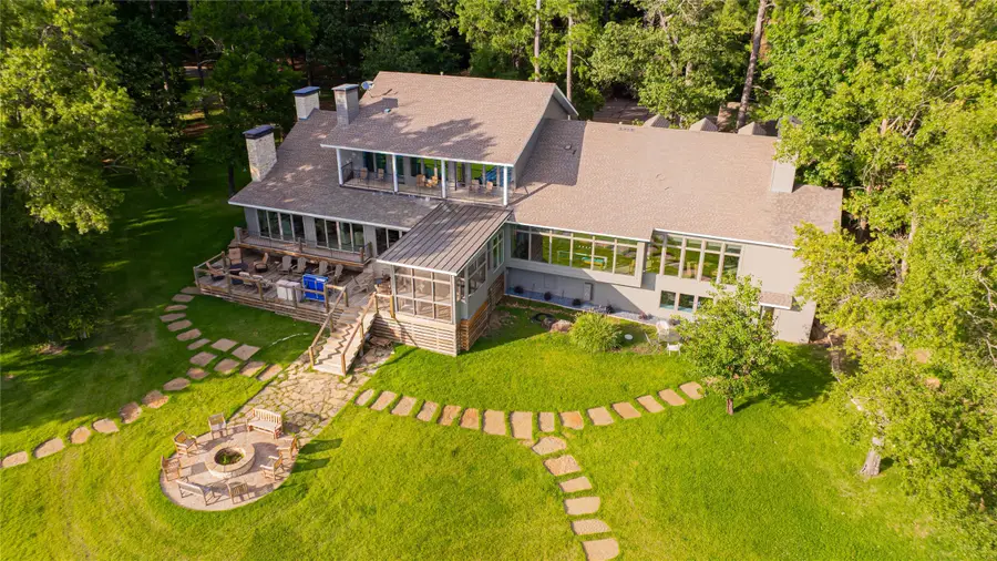 582 Windy Point Drive, Mount Vernon, TX 75457 - #2