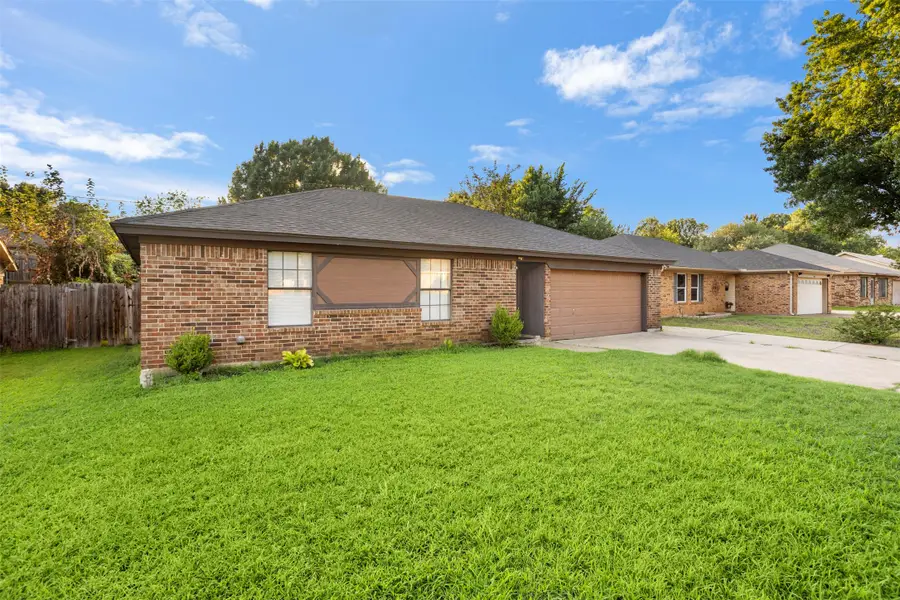 6200 Big Springs Drive, Arlington, TX 76001 - #2