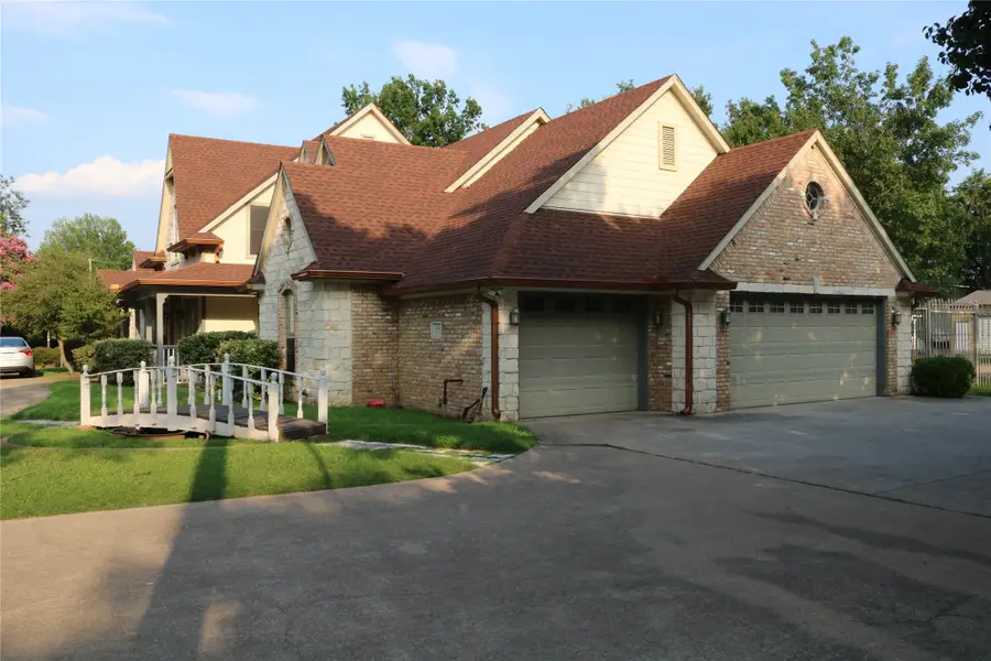 3010 Saint Lo, Irving, TX 75060 - #2
