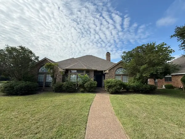 2564 Morning Glory Drive, Richardson, TX 75082
