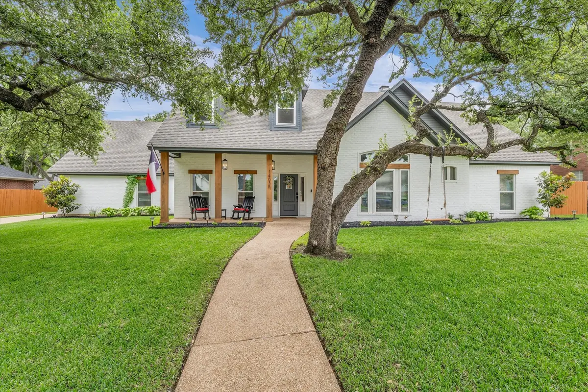 14035 Horseshoe Circle, Woodway, TX 76712 - #1