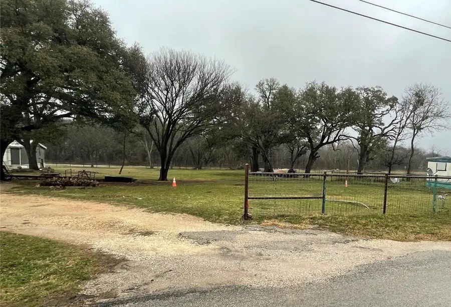 418 & 420 W Oneal, Dublin, TX 76446 - #2