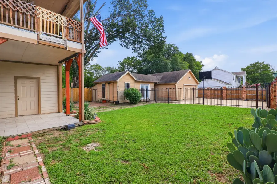 3129 New Haven Street, Irving, TX 75062 - #3