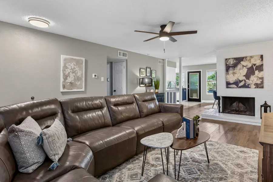 3108 Woodbridge Drive, Bedford, TX 76021 - #3