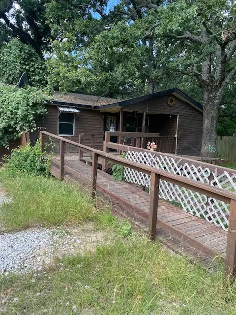 140 Garrett Lane, Gun Barrel City, TX 75156