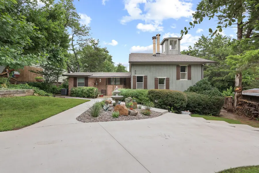 39 Windsor Drive, Pottsboro, TX 75076 - #2