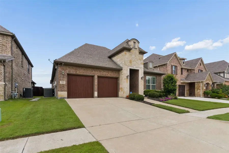 2604 Walnut Creek Drive, Mesquite, TX 75181 - #2