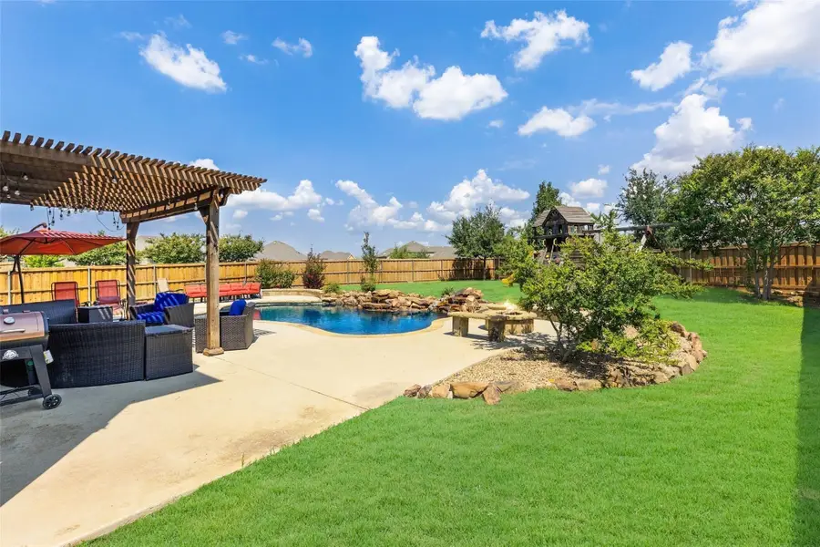 8229 Spitfire Trail, Aubrey, TX 76227 - #3