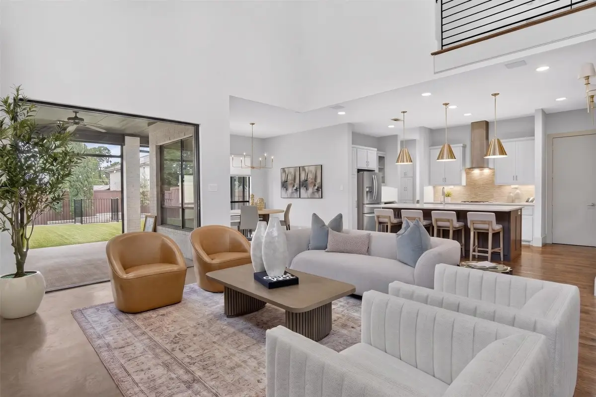 5328 Manett Street, Dallas, TX 75206 - #1