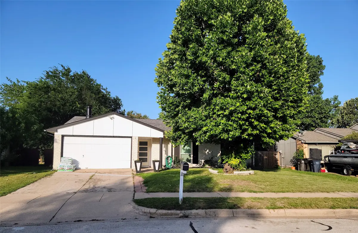 5828 Sidewinder Trail, Fort Worth, TX 76131 - #1