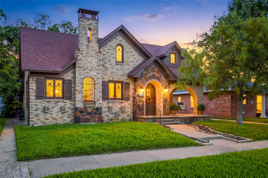 815 W Woodard Street, Denison, TX 75020 - #2