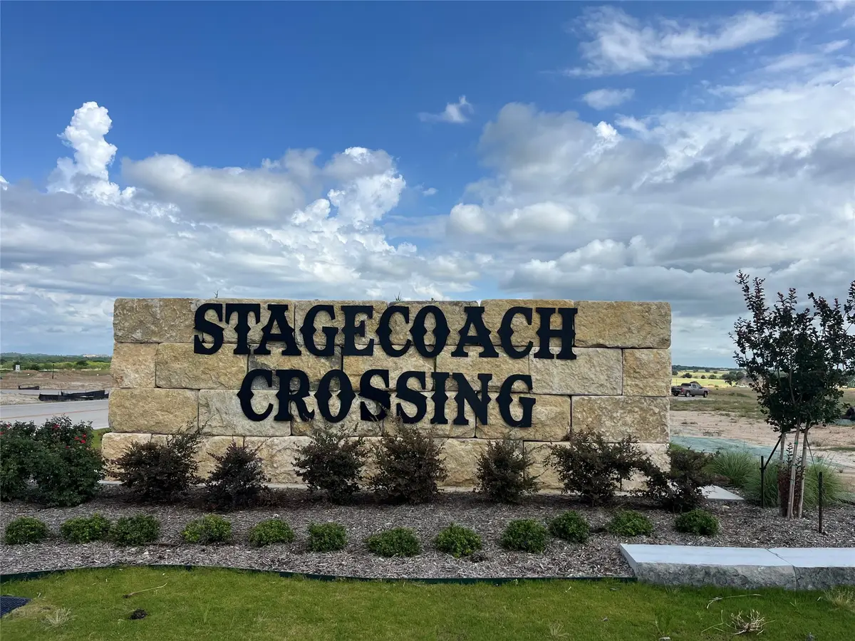135 Singleton Way, Bridgeport, TX 76426 - #1