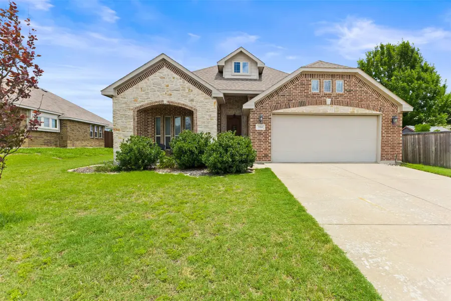 204 Briarstone Drive, Alvarado, TX 76009 - #2