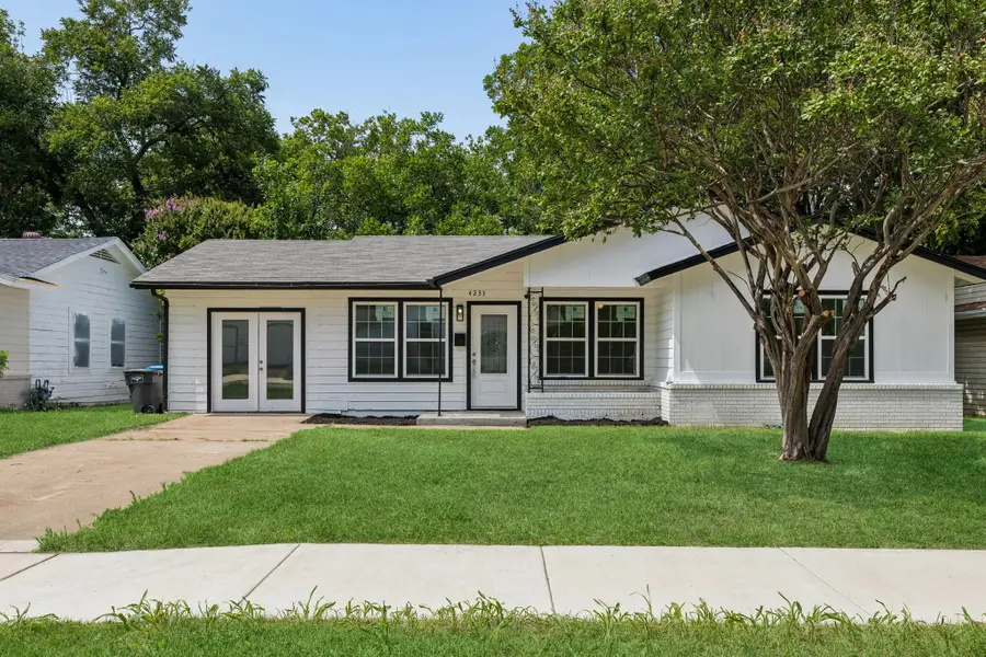 4233 Quails Lane, Fort Worth, TX 76119 - #2