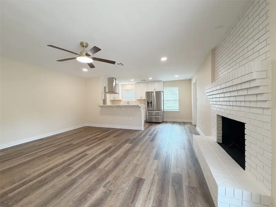 4909 Loch Lomond Drive, Waco, TX 76710 - #3
