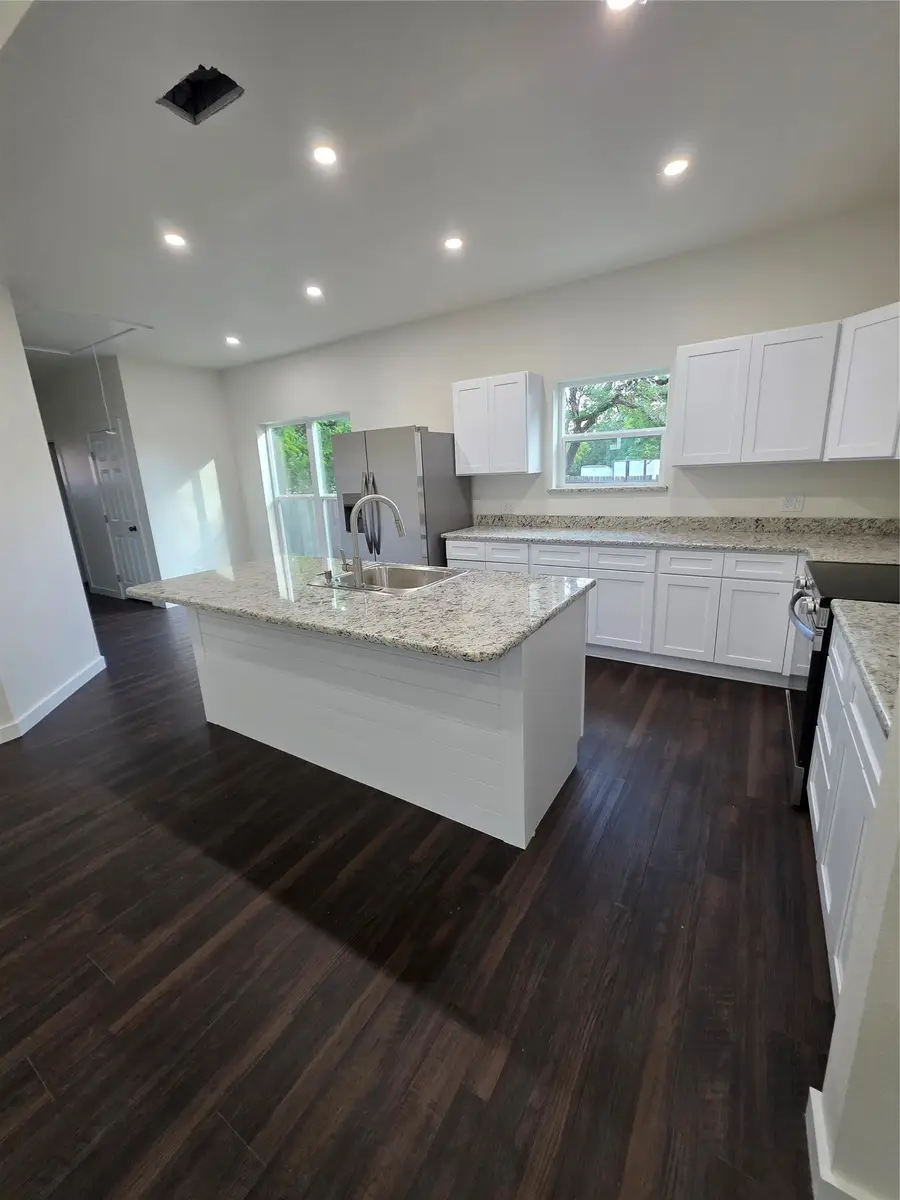 2908 Avenue D, Brownwood, TX 76801 - #3