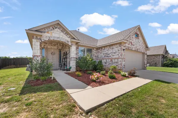 4000 Bendale Road, Benbrook, TX 76116