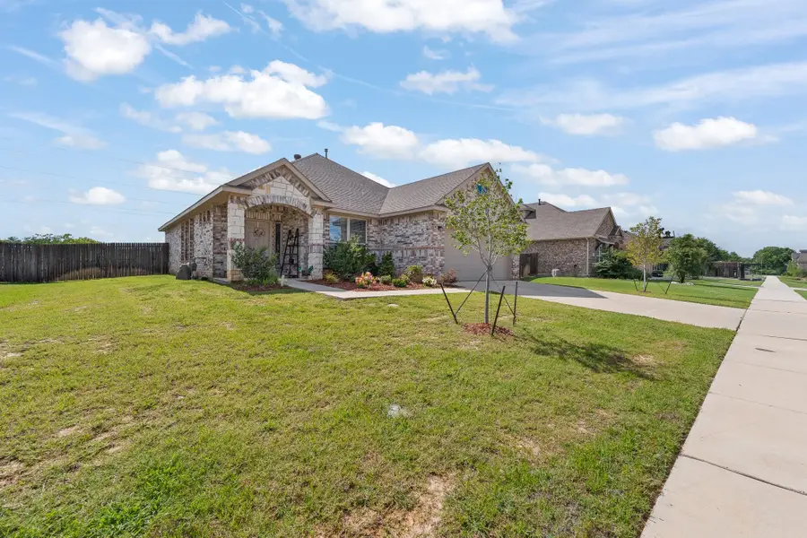 4000 Bendale Road, Benbrook, TX 76116 - #2