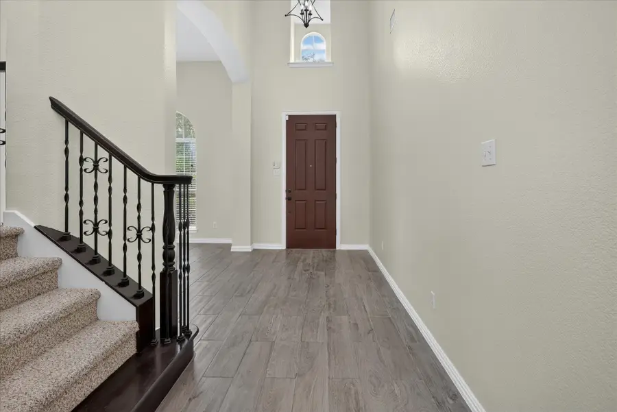 2644 Coral Cove Drive, Grand Prairie, TX 75054 - #3