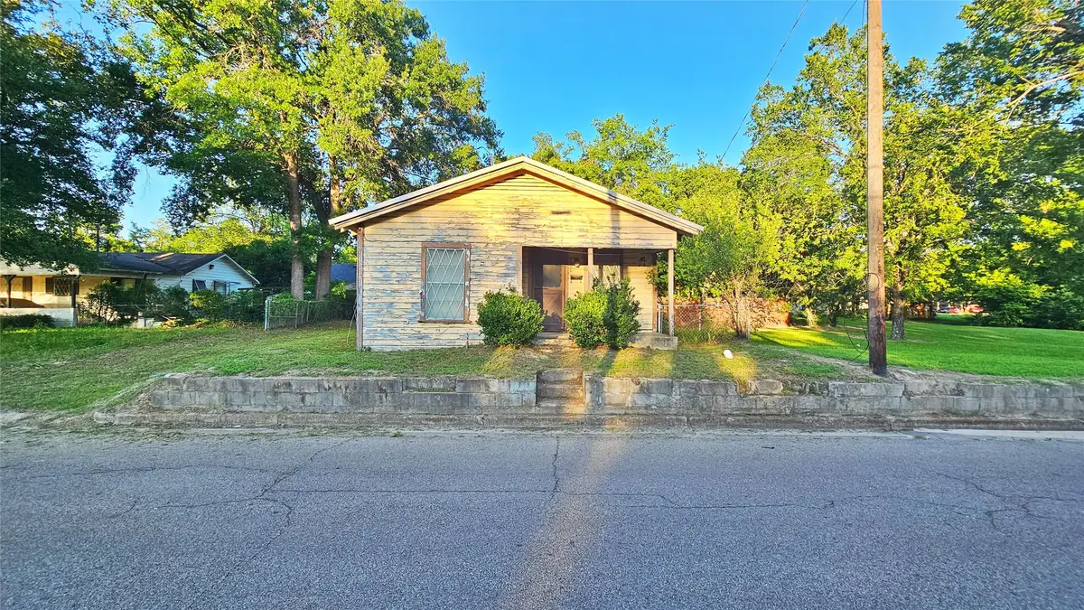 300 Carter Street, Sulphur Springs, TX 75482 - #1