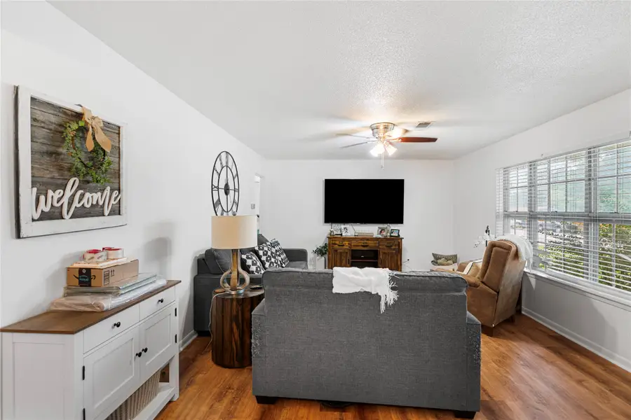 603 E 5th Street, Muenster, TX 76252 - #3