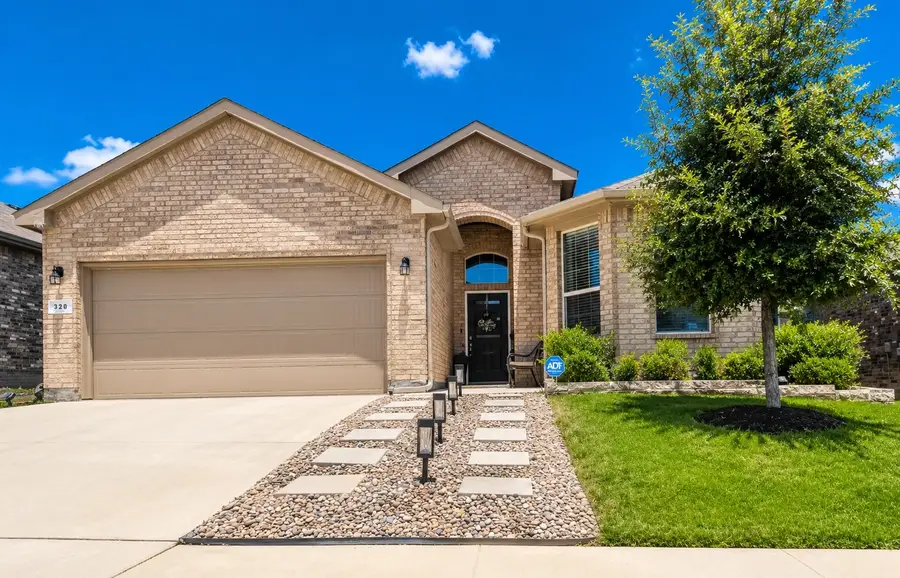328 Dunmore Drive, Fort Worth, TX 76052 - #2