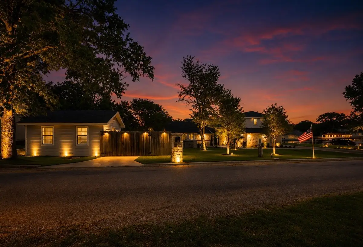 608 Casas Del Norte Court, Granbury, TX 76049 - #1