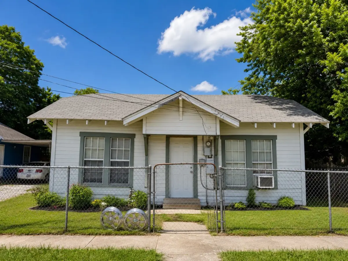 3010 Caddo Street, Greenville, TX 75401 - #1