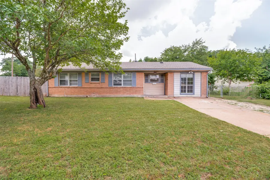 2524 Suffolk Lane, Lancaster, TX 75134 - #3